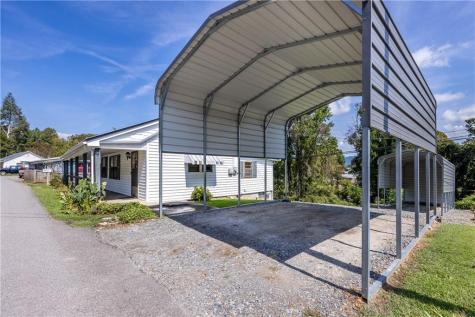 65 Lucille Avenue Ellijay GA 30540