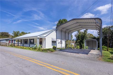 65 Lucille Avenue Ellijay GA 30540
