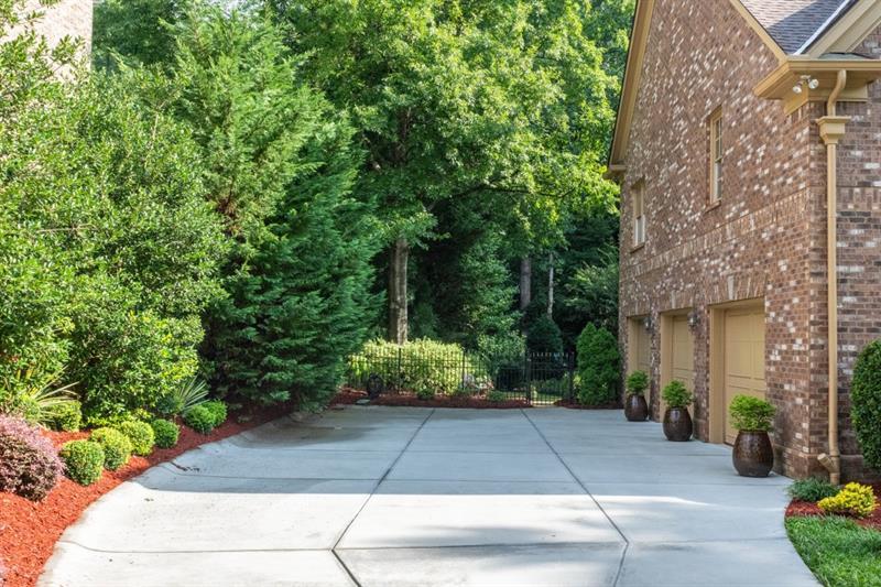 780 Lovette Lane NE Atlanta GA 30342