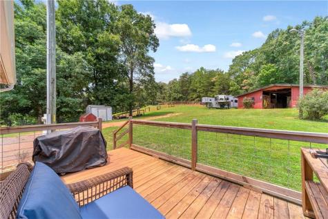 793 Soapstone Road Dahlonega GA 30533