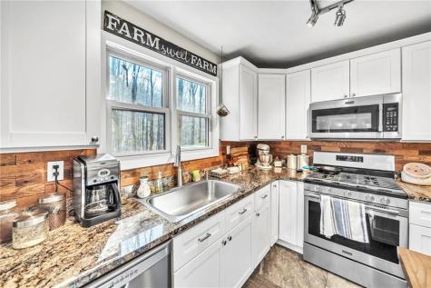 1250 Sutton Road Talking Rock GA 30175