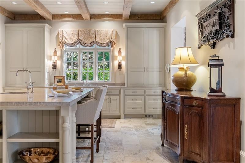 4380 Harris Trail NW Atlanta GA 30327