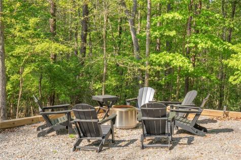 200 Echo Lane Ellijay GA 30540