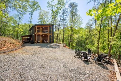 200 Echo Lane Ellijay GA 30540