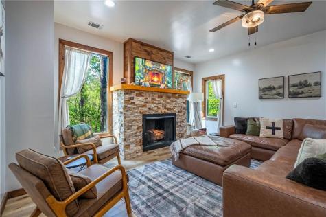 200 Echo Lane Ellijay GA 30540