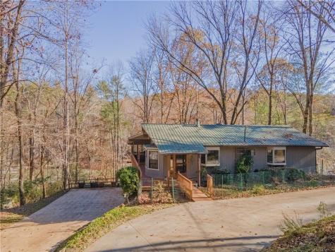 1113 River Road Cleveland GA 30528