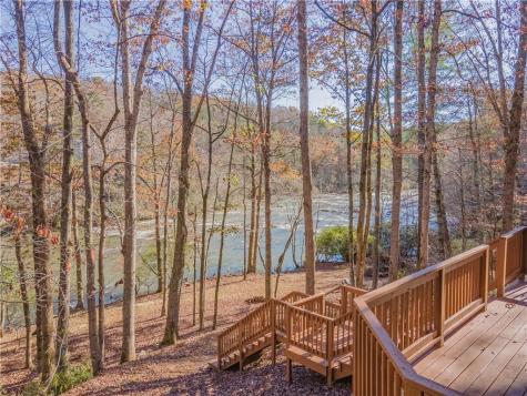 1113 River Road Cleveland GA 30528