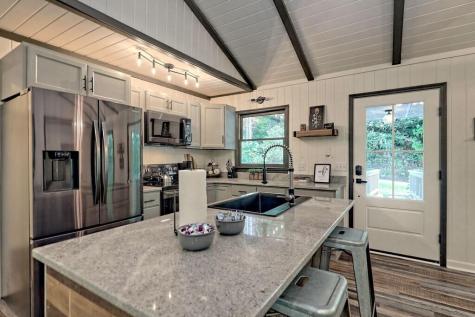 63 Mint Lane Clayton GA 30525