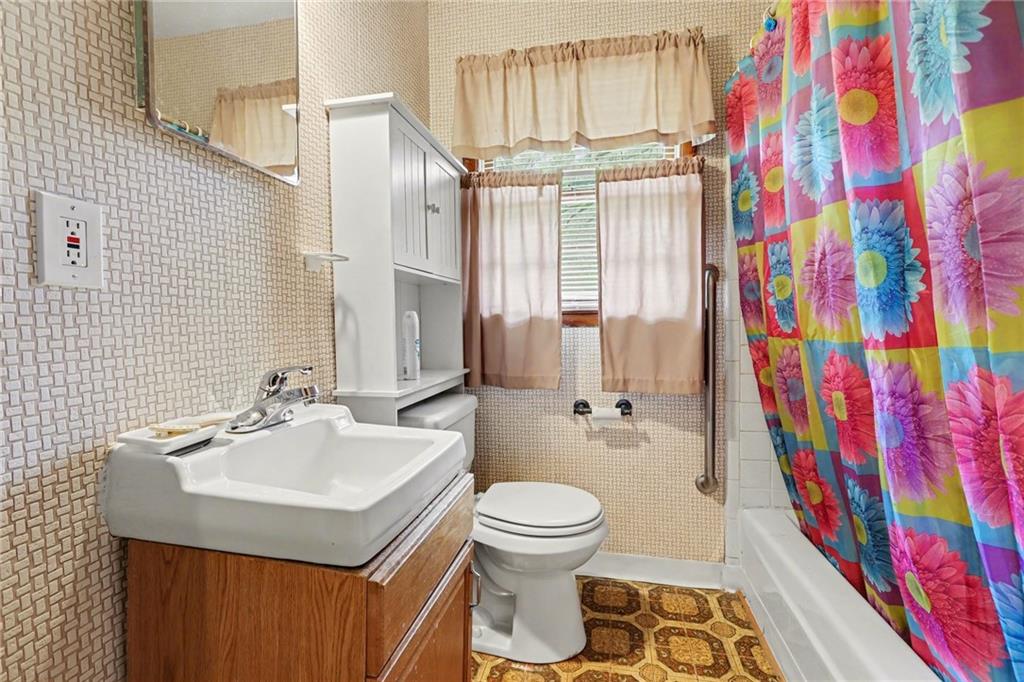 7019 Lakeview Lane Doraville GA 30360
