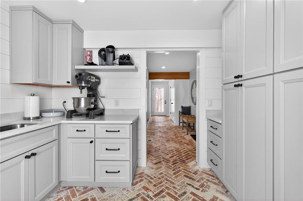 18568 Birmingham Highway Alpharetta GA 30004