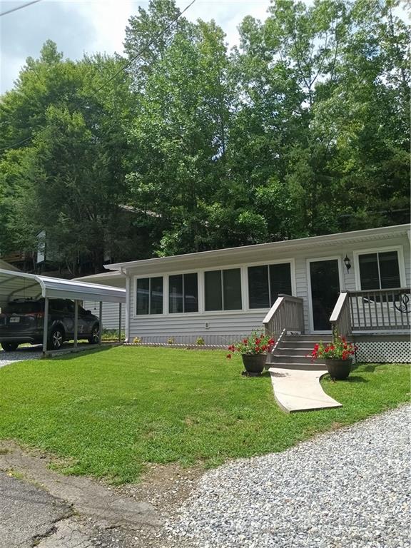 207 Canyon Pass Cleveland GA 30528