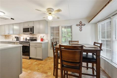 207 Canyon Pass Cleveland GA 30528