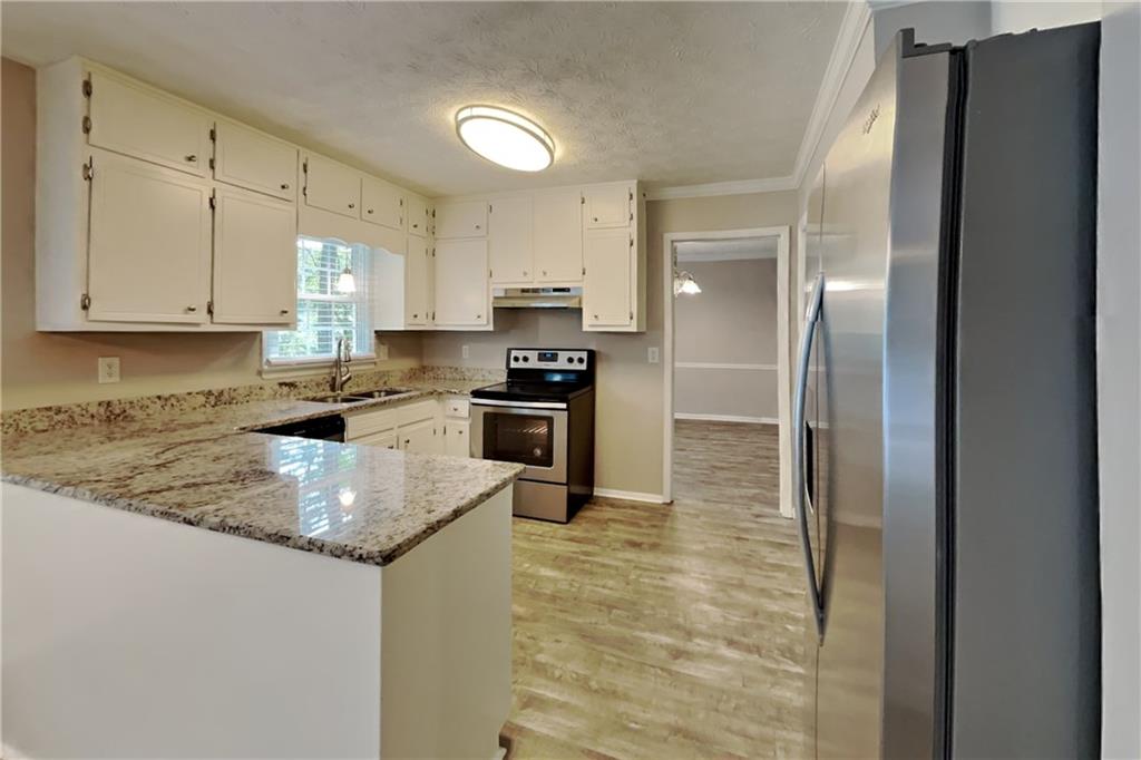 1308 Chesapeake Drive SW Lilburn GA 30047