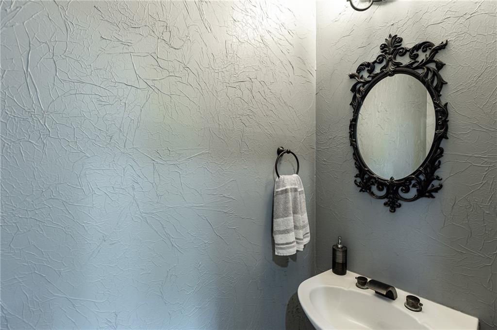 755 Braidwood Cove Acworth GA 30101