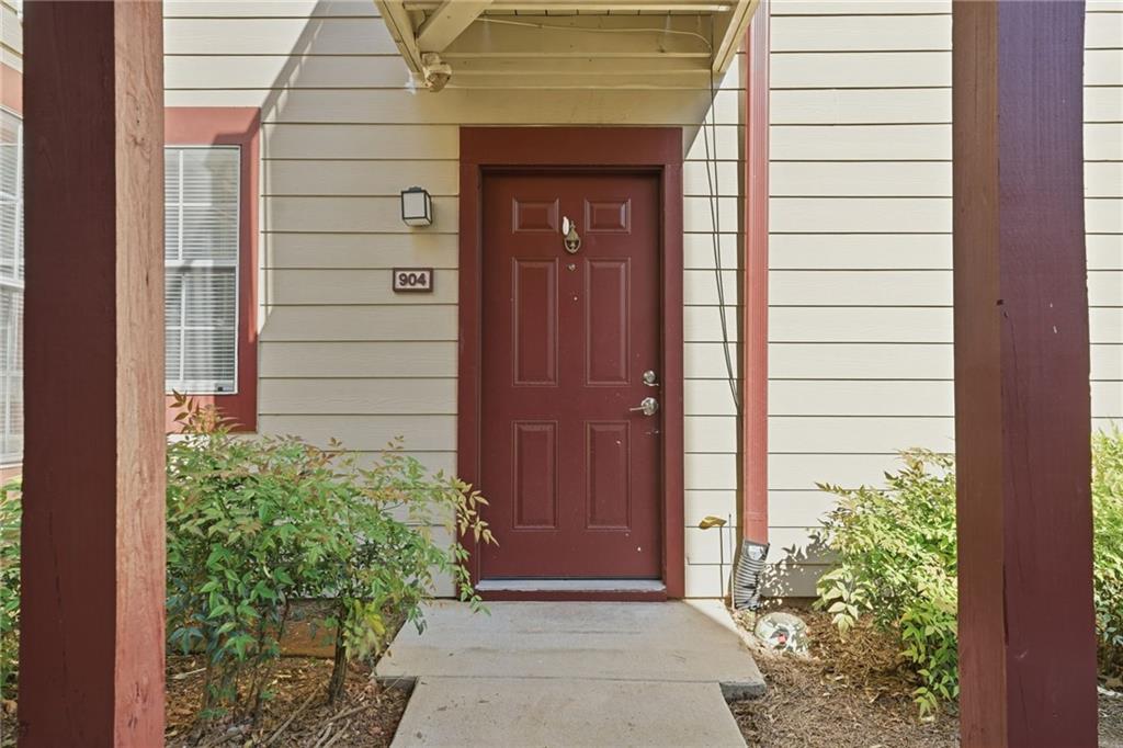 904 Wentworth Court Alpharetta GA 30022