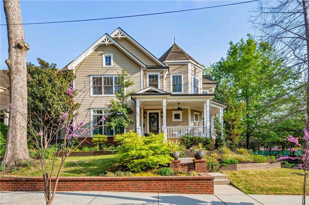 582 Charles Atlanta GA 30308