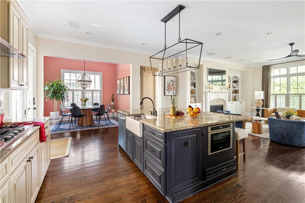 582 Charles Atlanta GA 30308