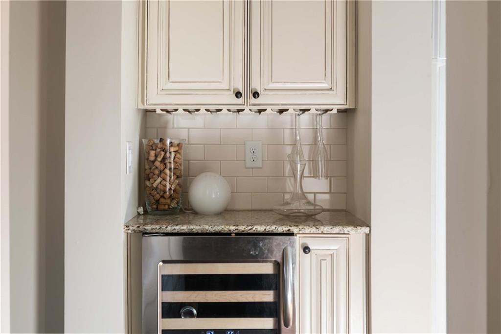 582 Charles Atlanta GA 30308