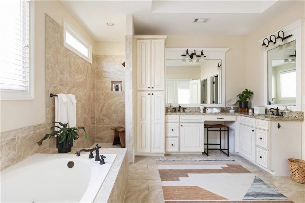 582 Charles Atlanta GA 30308