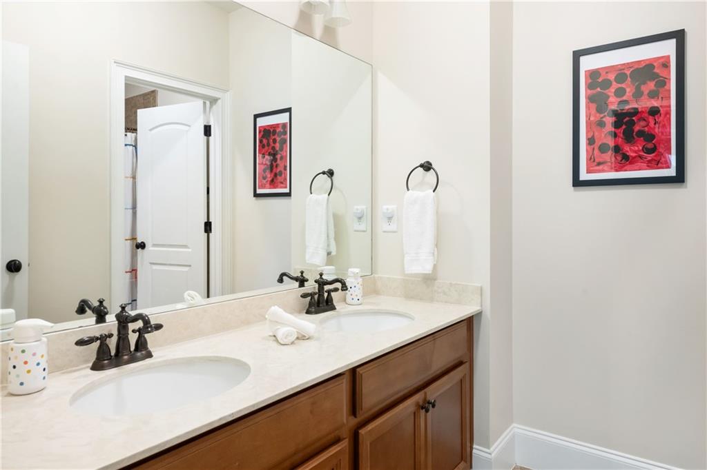 582 Charles Atlanta GA 30308