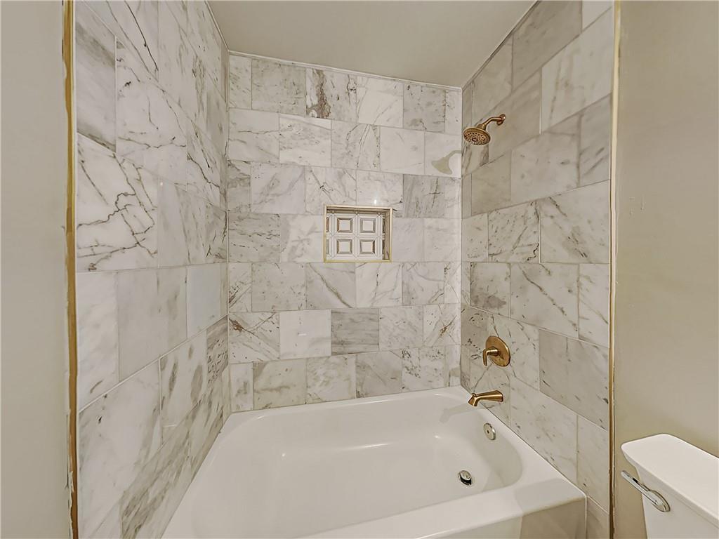 492 Elbridge Drive NW Atlanta GA 30318