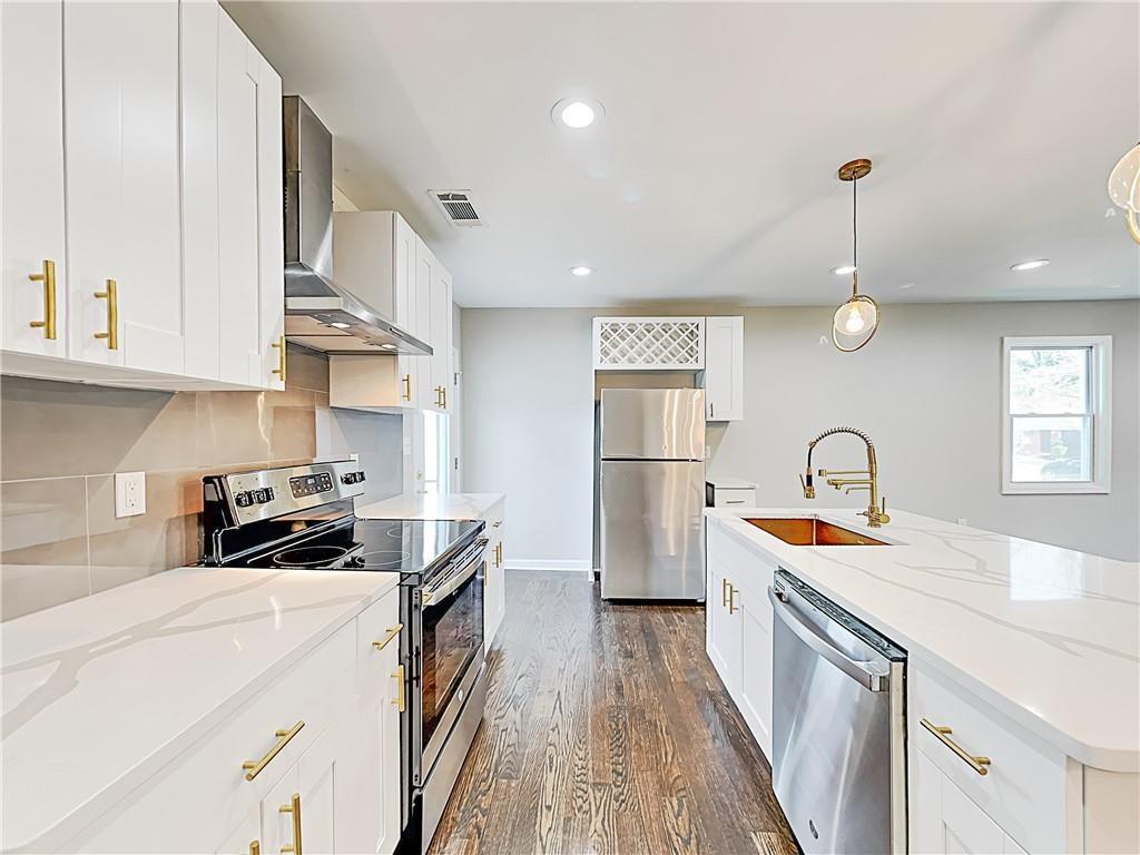 492 Elbridge Drive NW Atlanta GA 30318