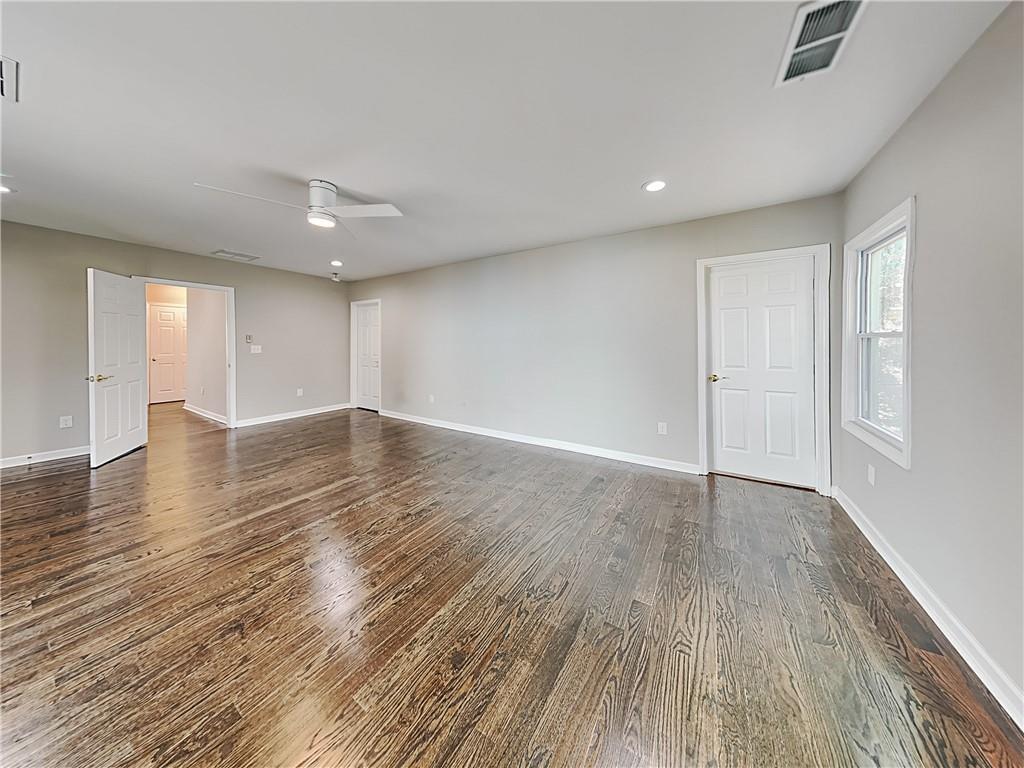 492 Elbridge Drive NW Atlanta GA 30318