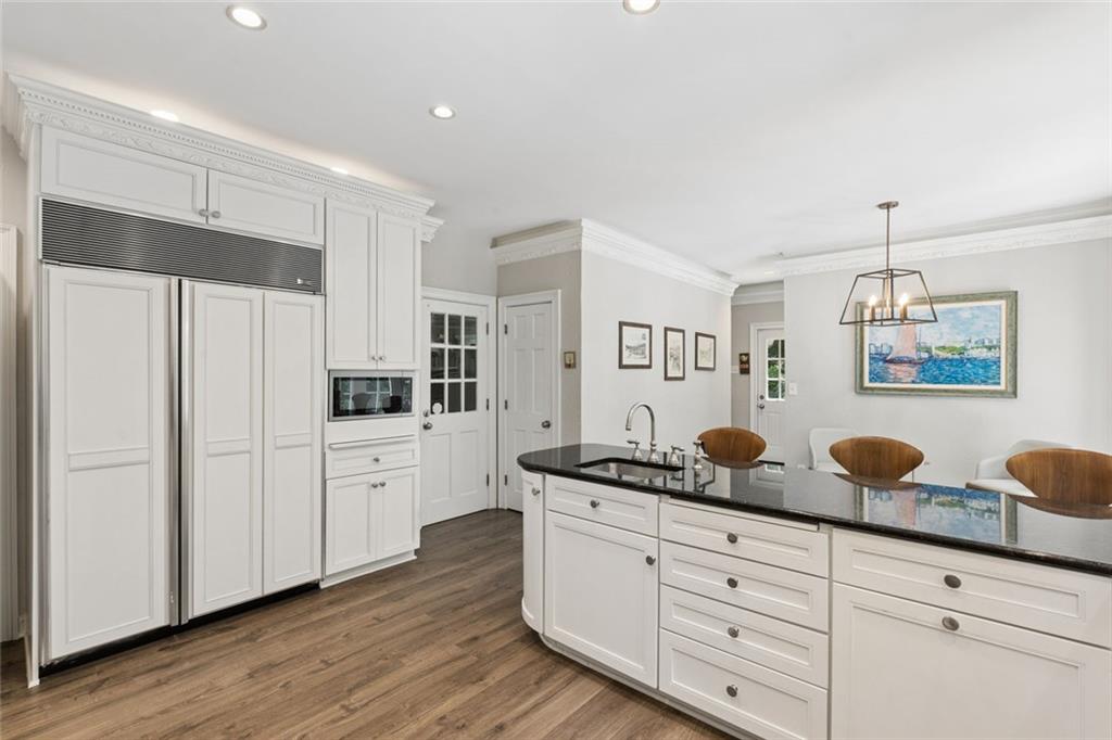 210 Willow Lake Cove Roswell GA 30075