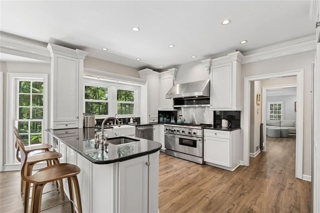 210 Willow Lake Cove Roswell GA 30075