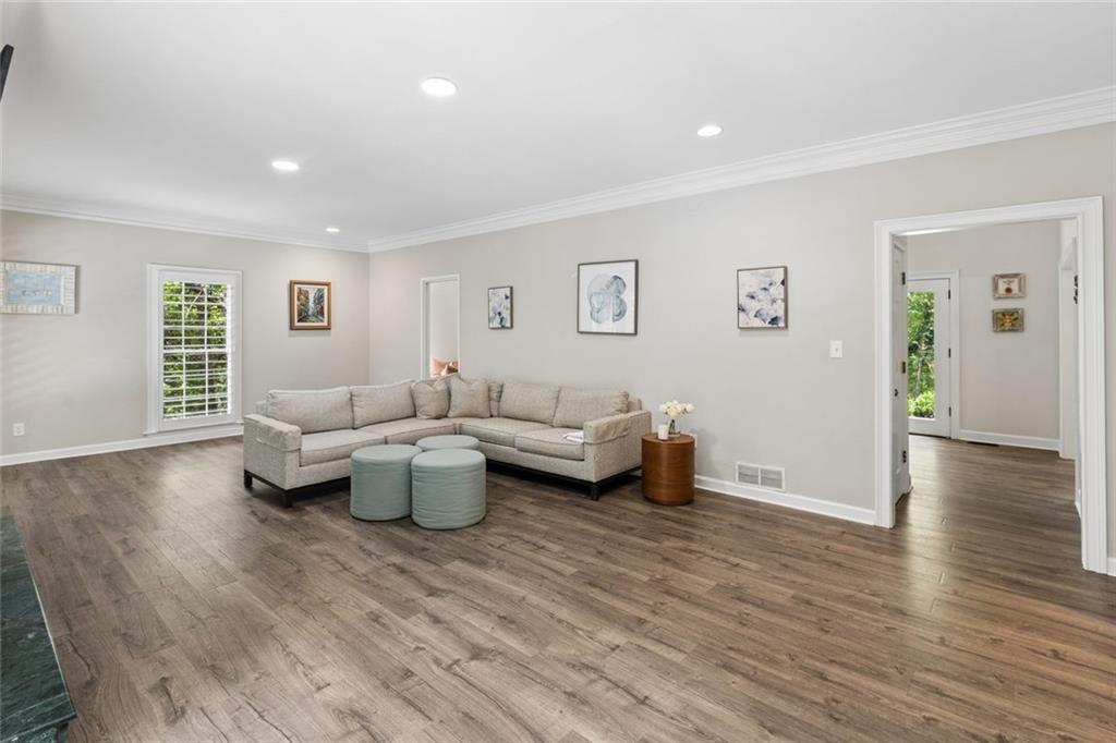 210 Willow Lake Cove Roswell GA 30075