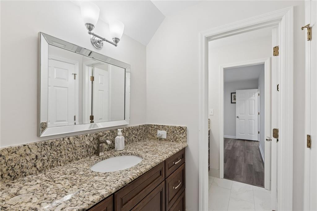 210 Willow Lake Cove Roswell GA 30075