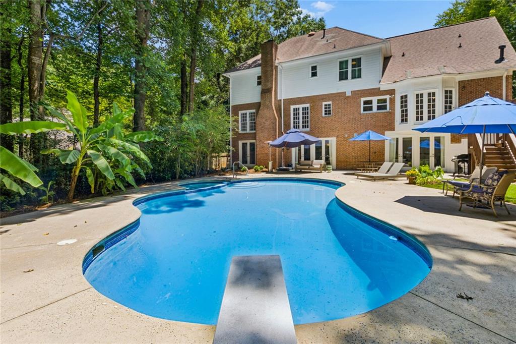 210 Willow Lake Cove Roswell GA 30075