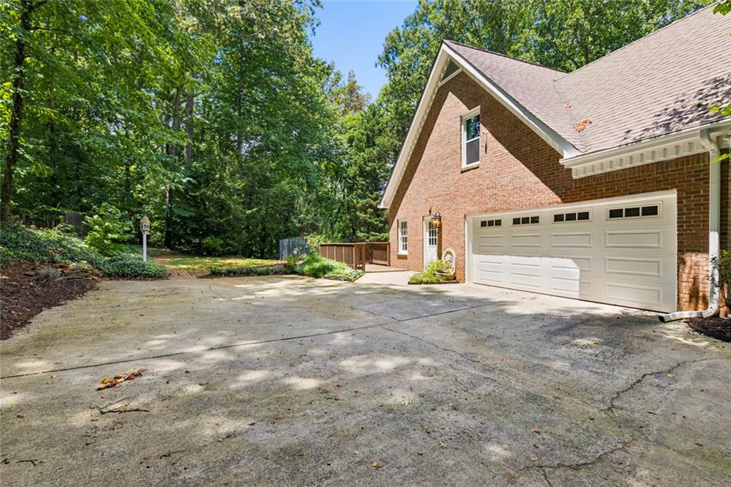 210 Willow Lake Cove Roswell GA 30075