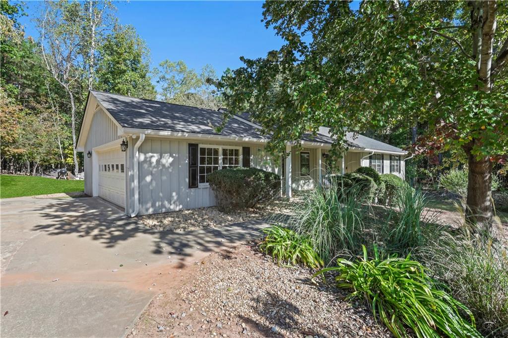 4684 Ben Hill Drive Oakwood GA 30566