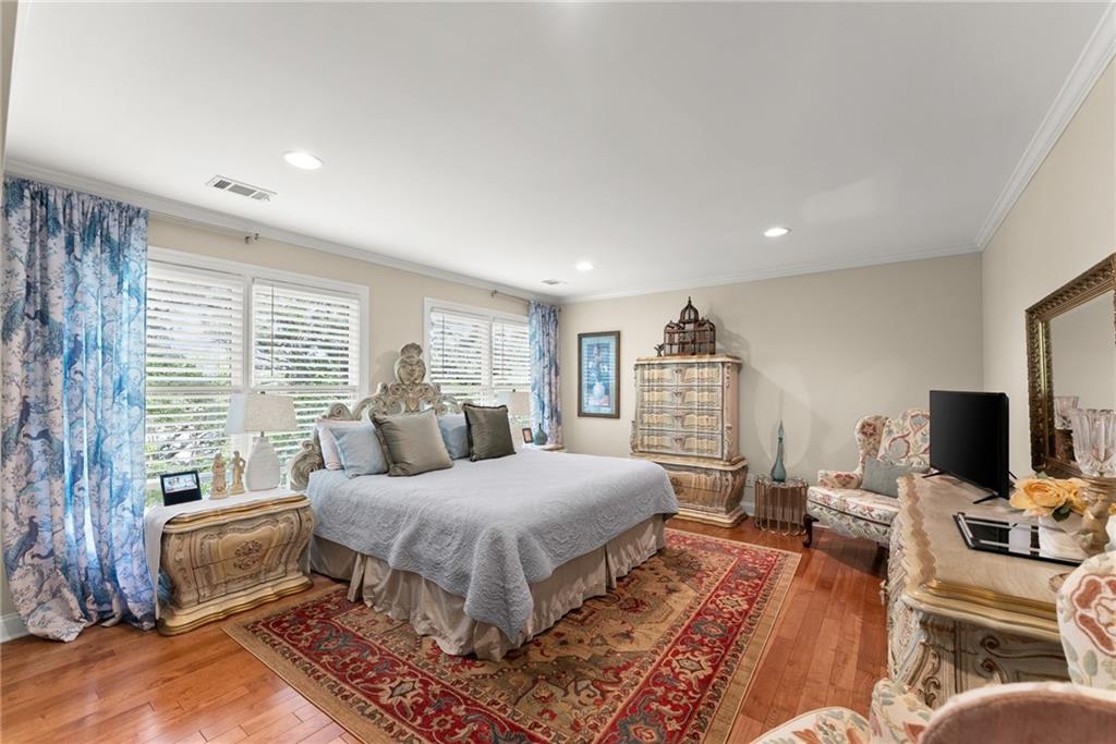 2819 NE Point Overlook Gainesville GA 30501
