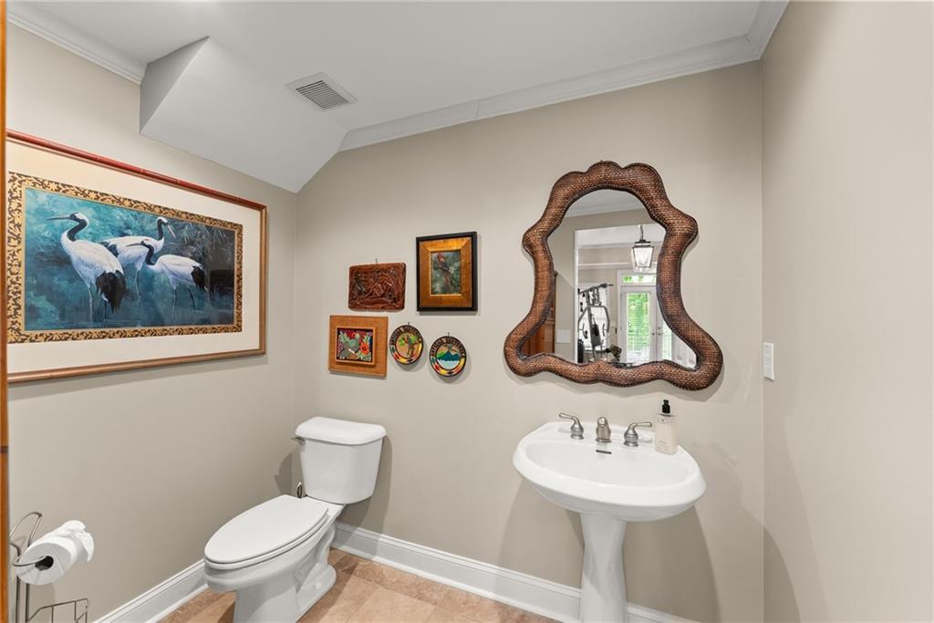2819 NE Point Overlook Gainesville GA 30501