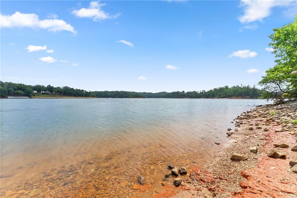 2819 NE Point Overlook Gainesville GA 30501