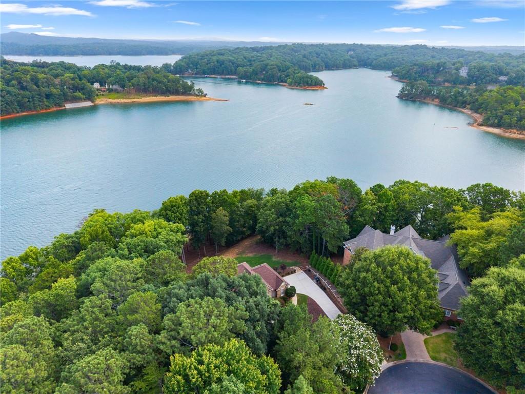 2819 NE Point Overlook Gainesville GA 30501