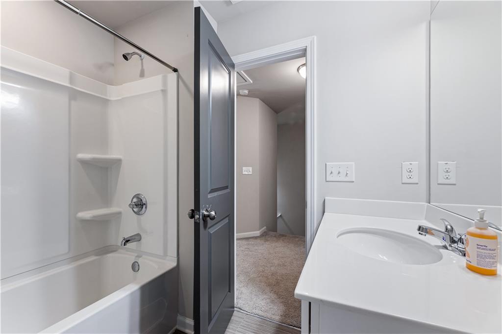 2831 Ridgeview Drive SW Atlanta GA 30331