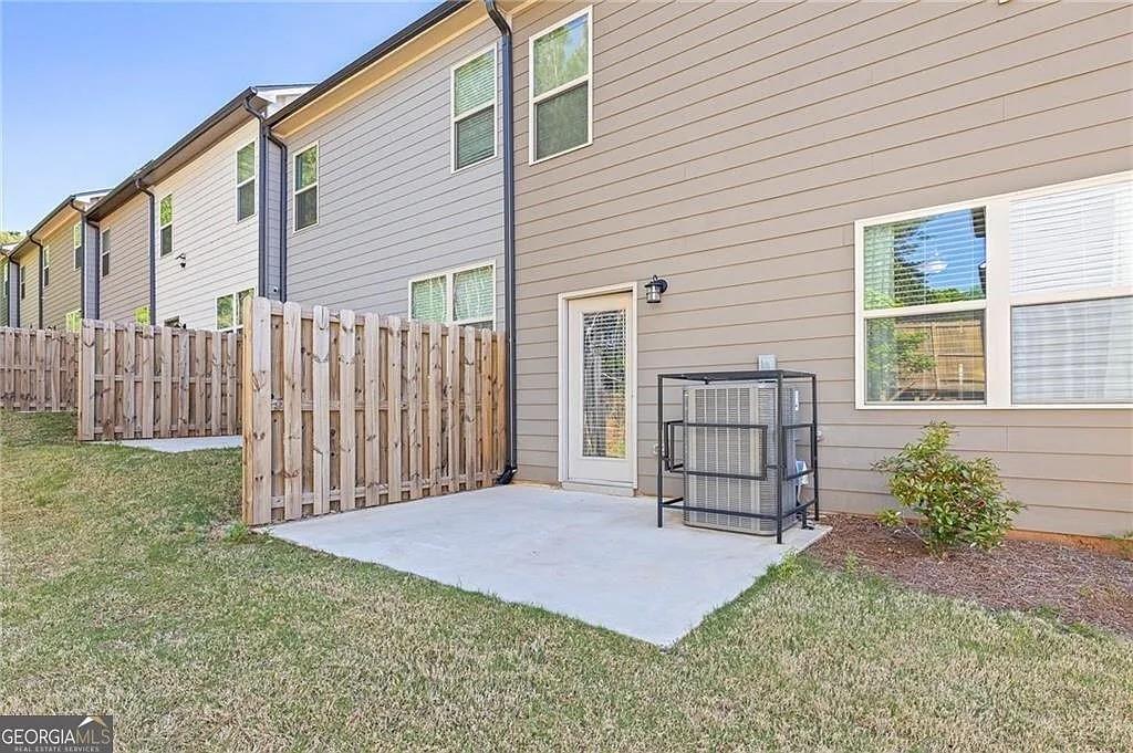 2831 Ridgeview Drive SW Atlanta GA 30331