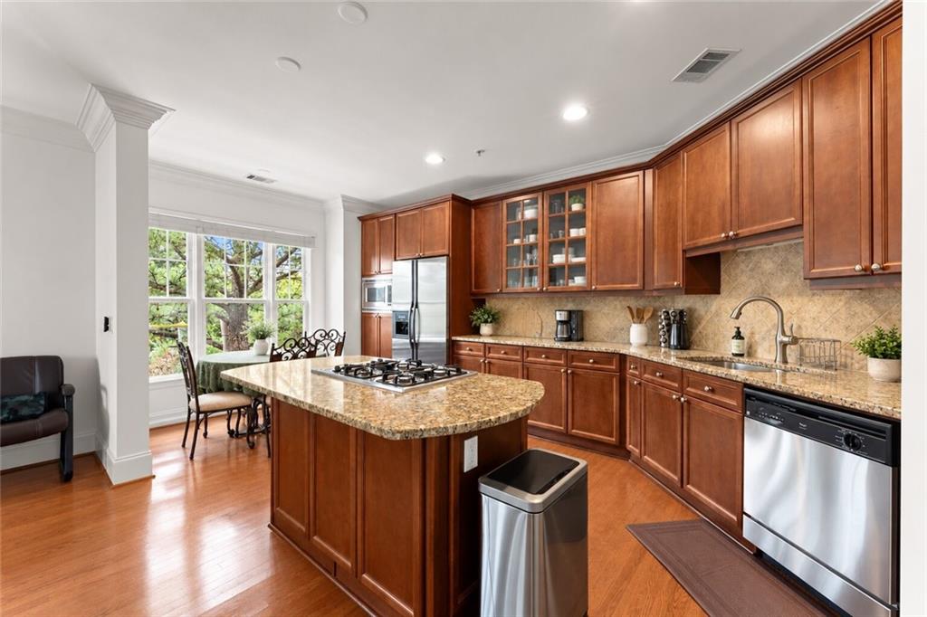 828 Highland Lane NE Atlanta GA 30306