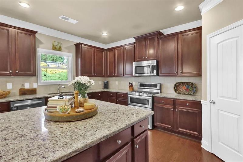 4960 Wilshire Crossing Cumming GA 30040