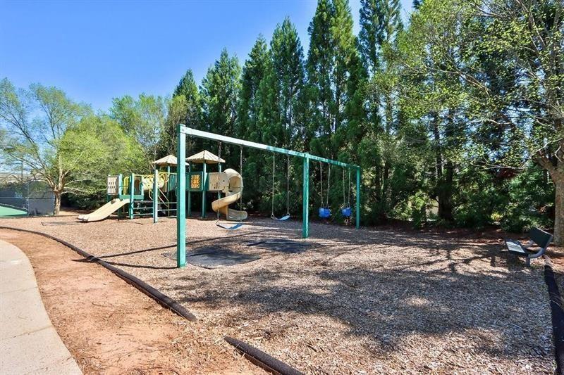 4960 Wilshire Crossing Cumming GA 30040