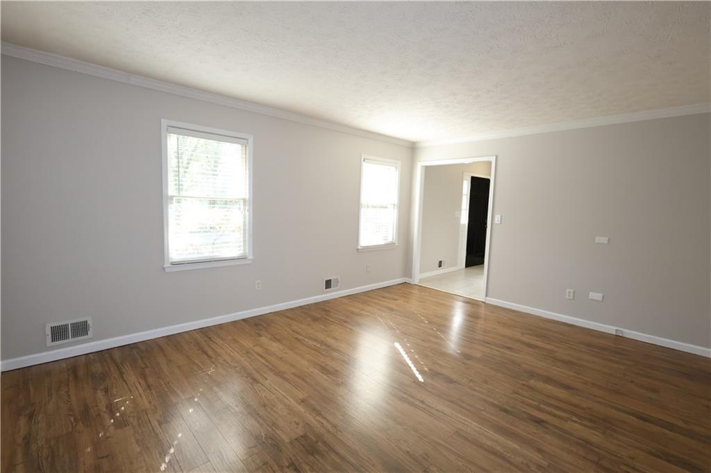 185 White Pines Drive Alpharetta GA 30004