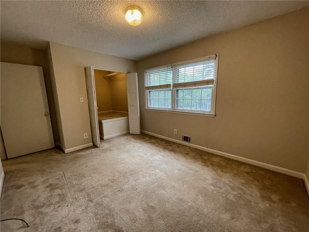 2762 Farmstead Road SE Smyrna GA 30080