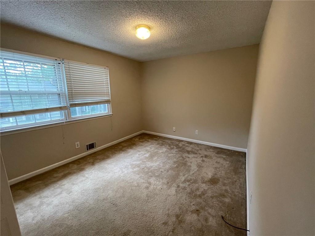 2762 Farmstead Road SE Smyrna GA 30080