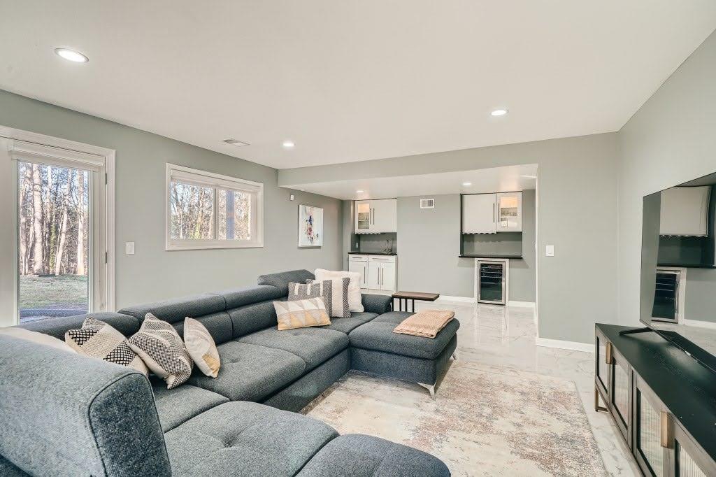 4438 Glengary Drive NE Atlanta GA 30342