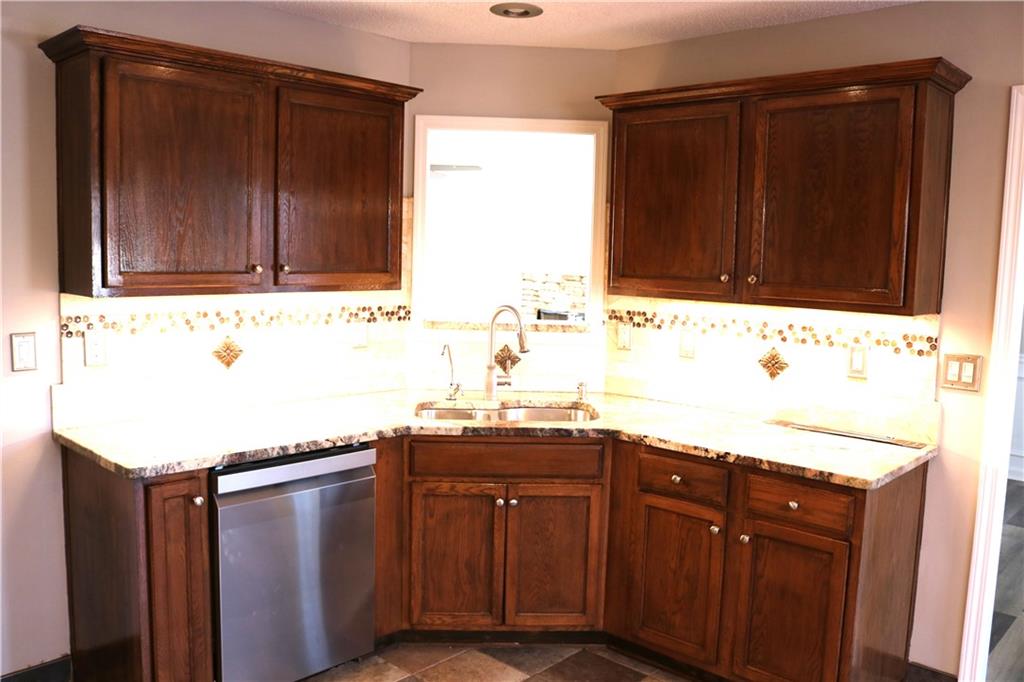 954 Downing Drive Bethlehem GA 30620