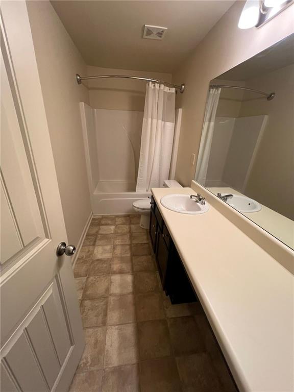 455 Cabot Trace Lawrenceville GA 30045