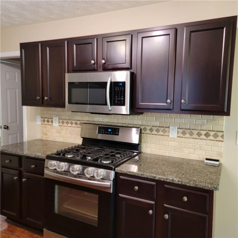 5219 Leecroft Drive Buford GA 30518